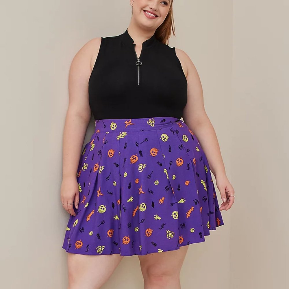 ❤️NWT TORRID DISNEY VILLAINS - HALLOWEEN SKULLS MAGIC MONSTER SKIRT 1X - Picture 8 of 11